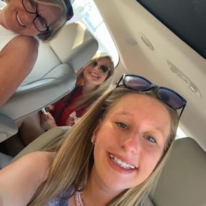 Meet your Posher, Skylar